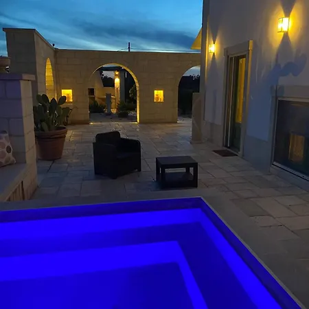 Masseria Three Arches , With A Fantastic Pool *