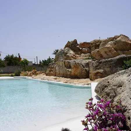 Villa Masseria Three Arches , With A Fantastic Pool Tuglie
