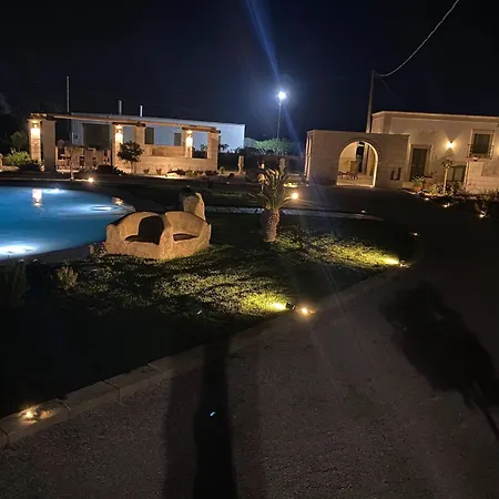 Villa Masseria Three Arches , With A Fantastic Pool Tuglie