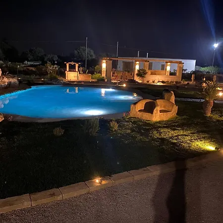Villa Masseria Three Arches , With A Fantastic Pool Tuglie