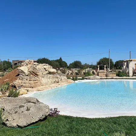 Masseria Three Arches , With A Fantastic Pool Tuglie
